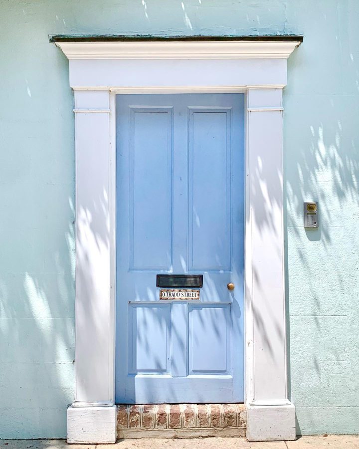 Cornflower Door with Mint Walls
