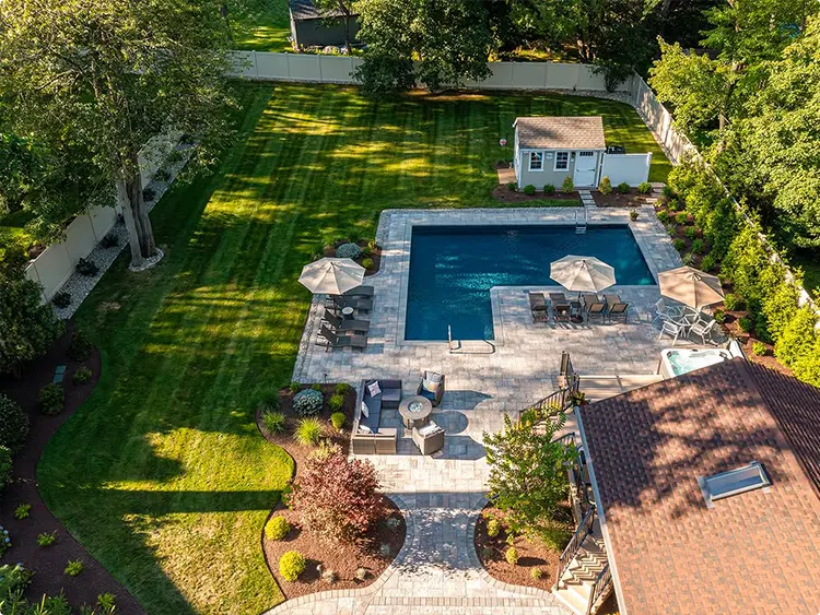 Multiple Zone Paver Pool Deck