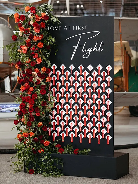 Matte Black Rose Cascade Seating Chart