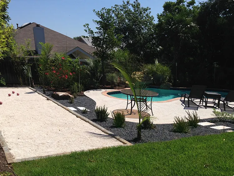 Black Rock Poolside Planting Bed