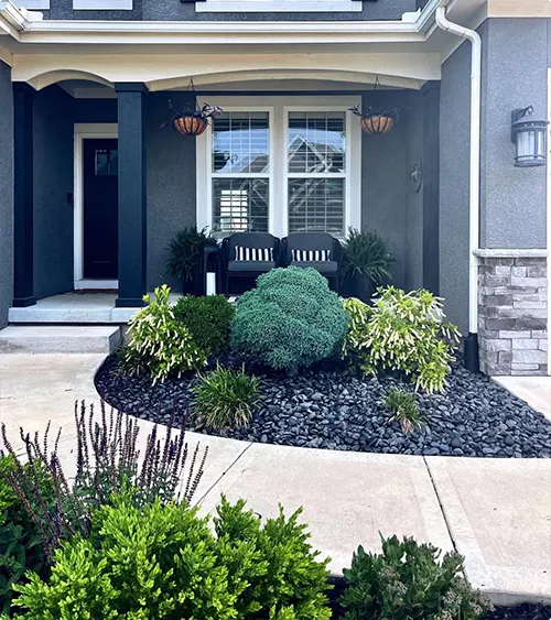 Front Entry Garden and Farmhouse Home