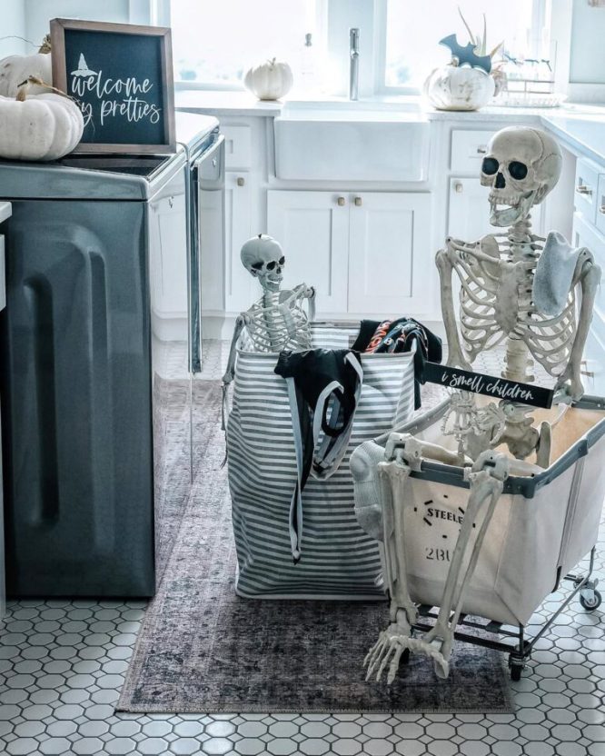 Laundry Room Skeleton Pair