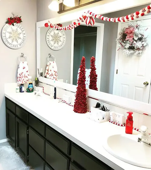 Peppermint Counter Stripes