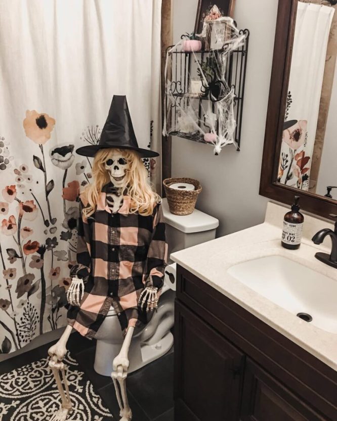 Witchy Bathroom Toilet Skeleton