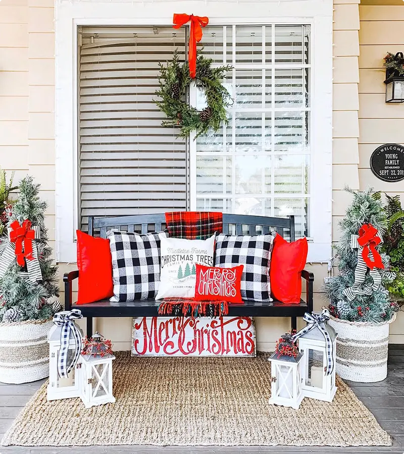 Cozy Buffalo Plaid Bench