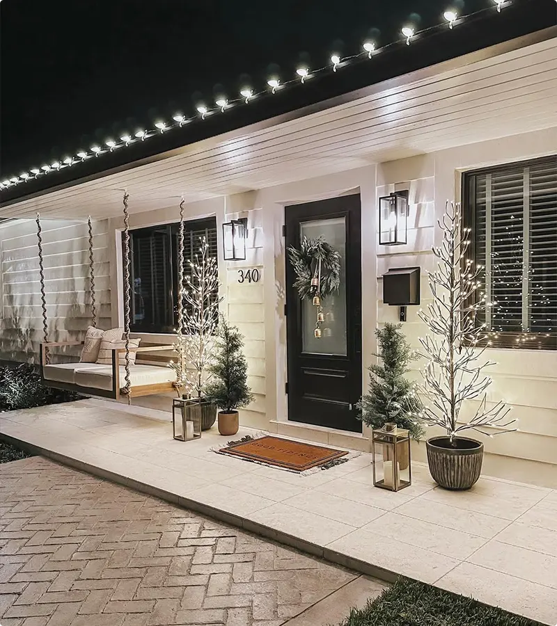 Modern Simplicity for a Cozy Christmas Porch
