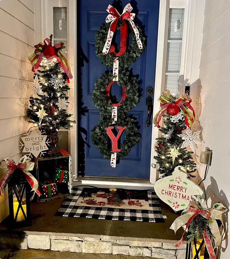 Playful JOY Wreath Entrance