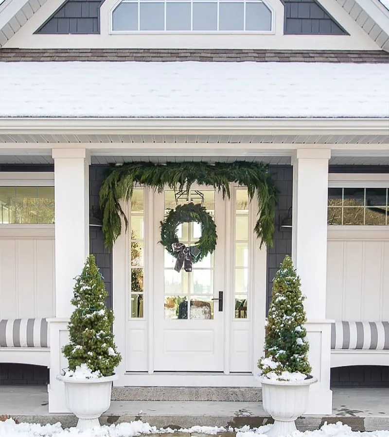 Simple Symmetry with Natural Greens