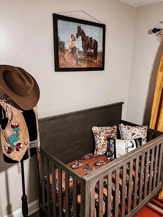 Western Dark Wood Crib