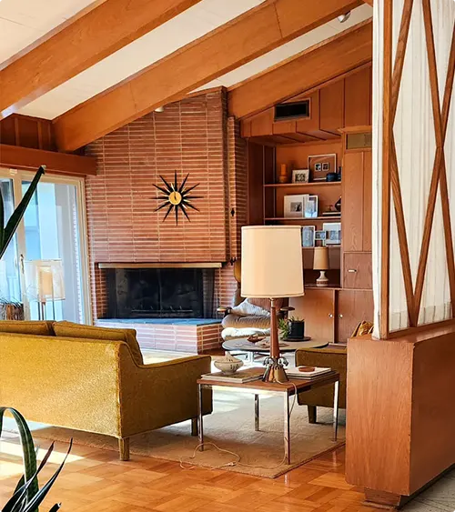 Wood Corner in Mid-Century Style