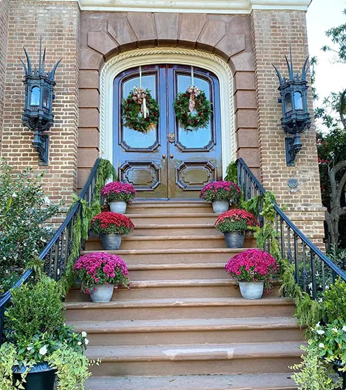 Blue Doors with Pink Mums