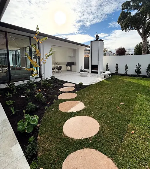 Front Yard Decor Ideas