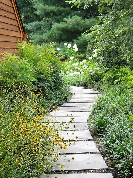Offset Stone Garden Path