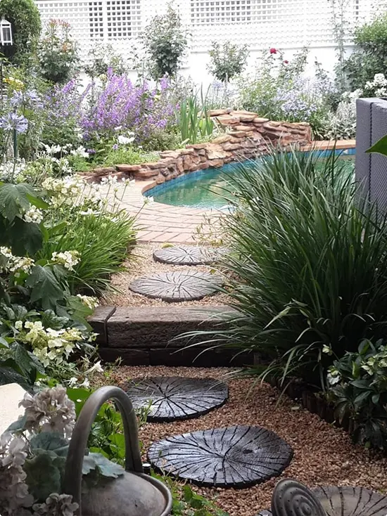 Round Tree-Slice Stepping Stones to a Small Pond