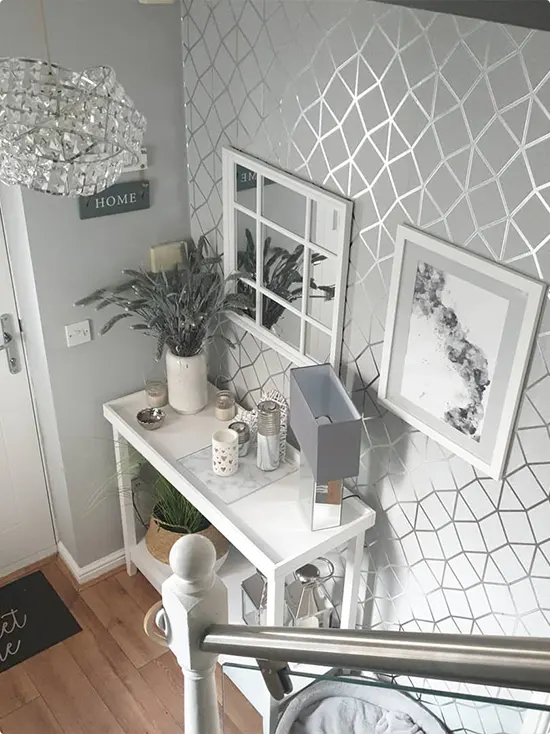 Soft Gray Lattice Wallpaper