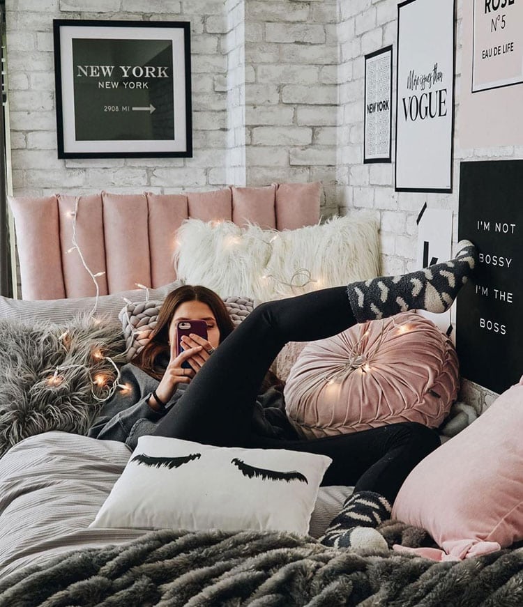 Add A Headboard To Your Dorm Bed