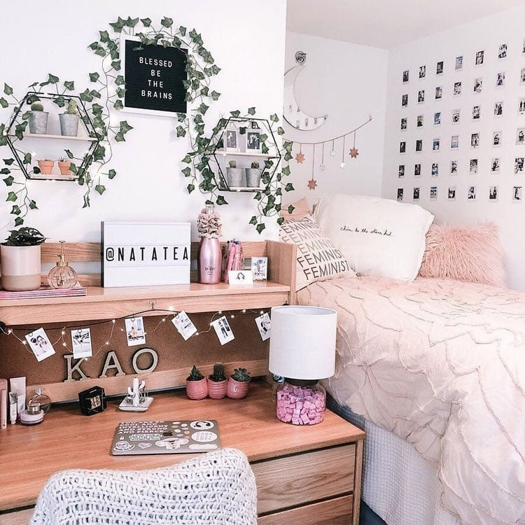 Adorable College Dorm Room Designs