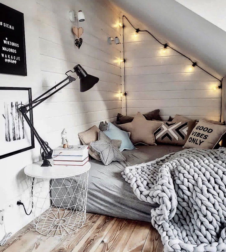 Aesthetic Bedroom with Cool Nook