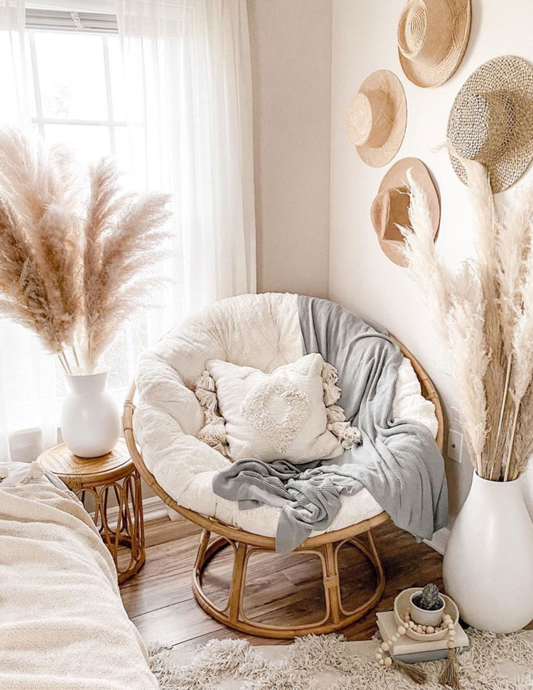 Aesthetic Bedroom with Cute Cozy Nook