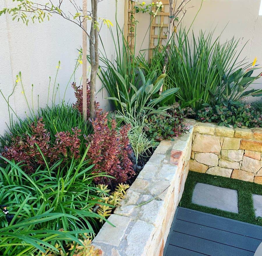 paver retaining wall garden