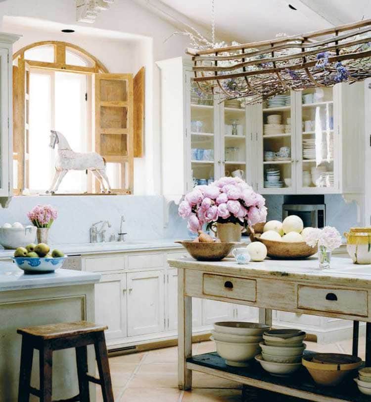 Antique Furniture and Decorations Adds Rustic Charm