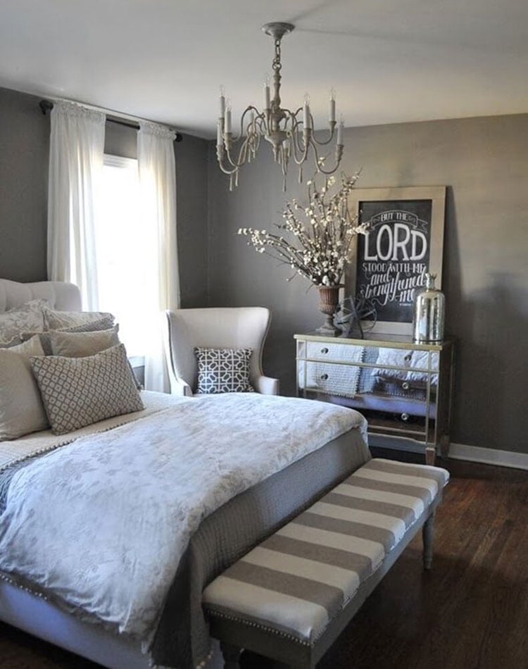 Beautiful Light Grey Bedroom Ideas with White Accents