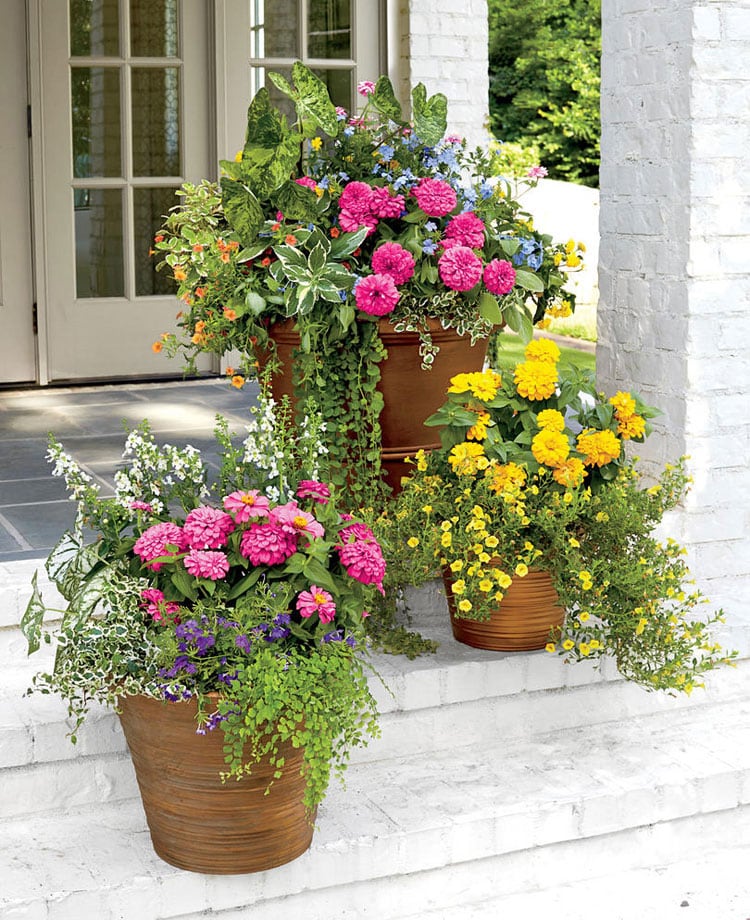 beautiful-porch-flower-pots Beautiful Porch Flower Pots