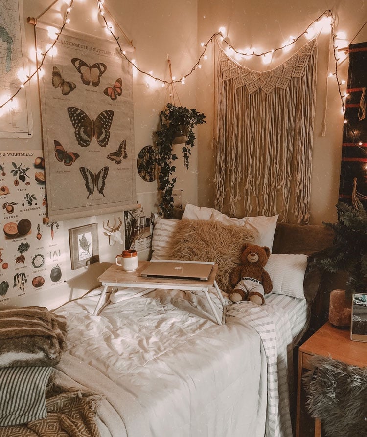 Boho Chic Dorm Room Lighting Decor