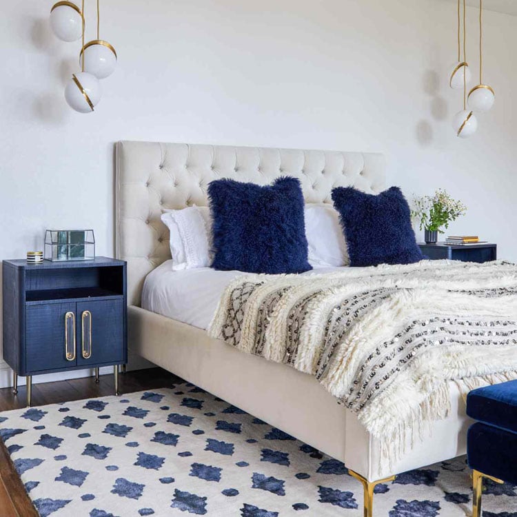 bold-bedroom-decor Bold Bedroom Decor