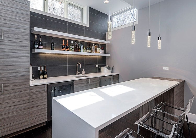 Chic Wet Bar with Sleek Design Ideas