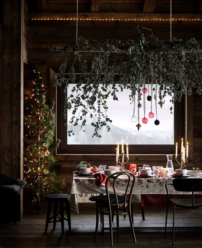 christmas table decorating