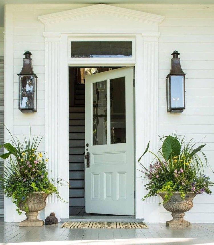 classy-flower-pot-ideas-for-the-front-porch Classy Flower Pot Ideas For The Front Porch