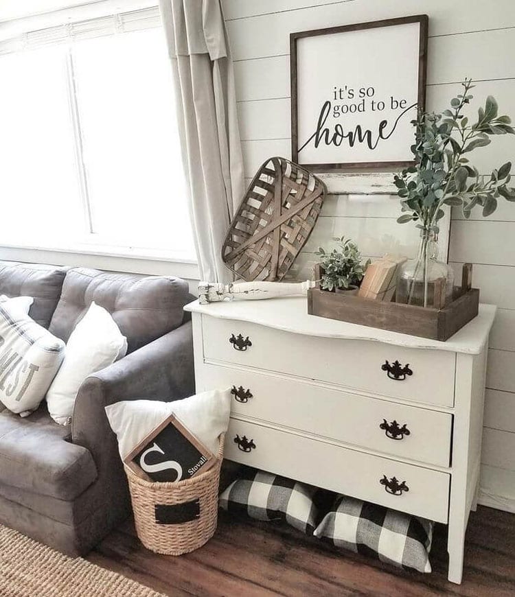 Country Cottage Style Decor