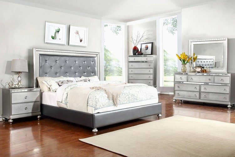 couples-bedroom-design Couples Bedroom Design