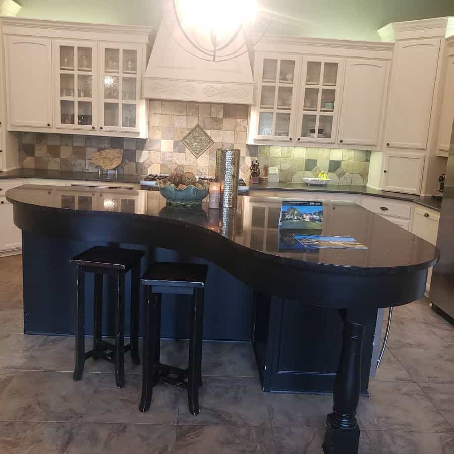 curved countertop island in country kitchen