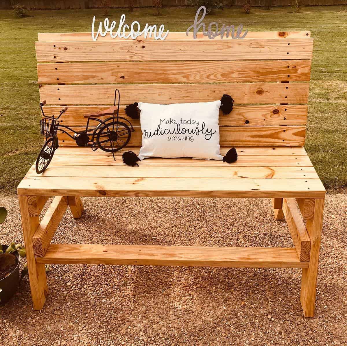 diy-garden-bench-ideas-dbrllc wood bench pillow small bike