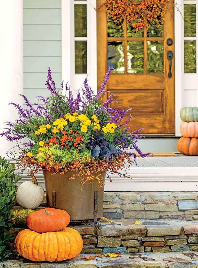 front-door-flower-pot-decorations-for-fall Front Door Flower Pot Decorations for Fall