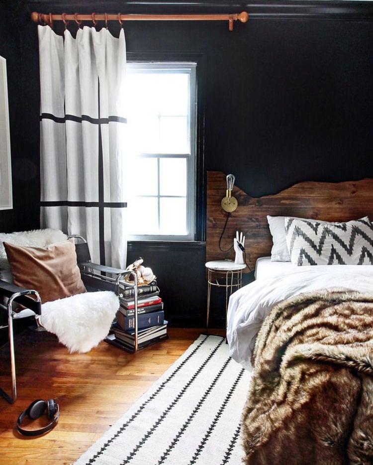 homey-teene28099s-bedroom-with-cool-bed-frame Homey Teen’s Bedroom with Cool Bed Frame