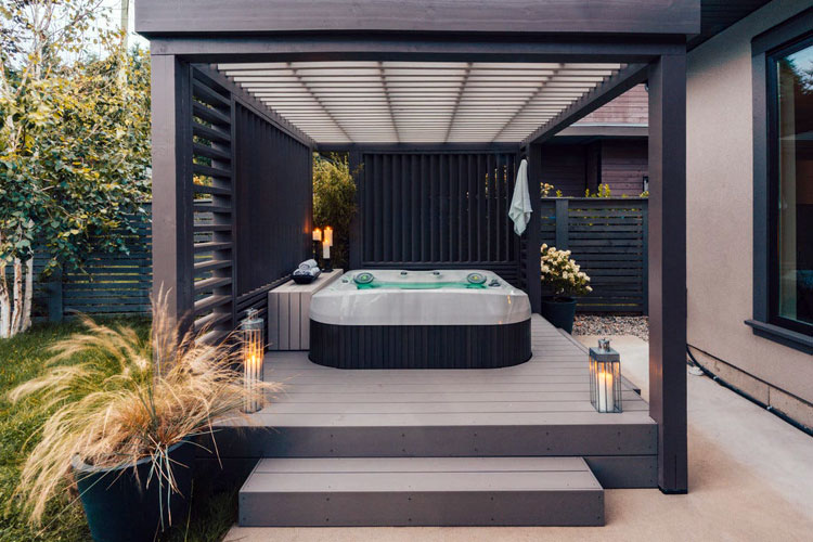 Hot Tub Wall and Cover
