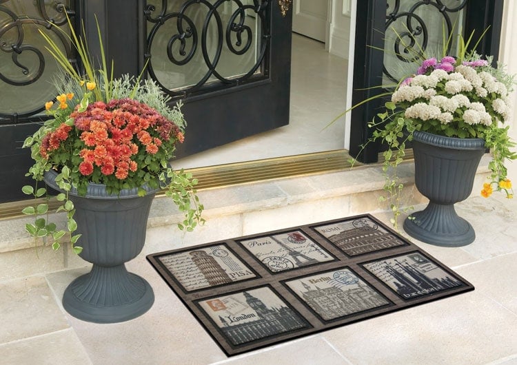 luxury-flower-pot-ideas-with-floor-mat-on-front-porch Luxury Flower Pot Ideas with Floor Mat on Front Porch