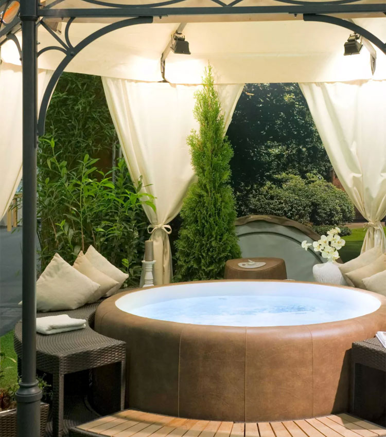 Luxury Hot Tub Design