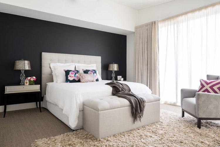 Minimal Bedroom with White and Black Color Scheme