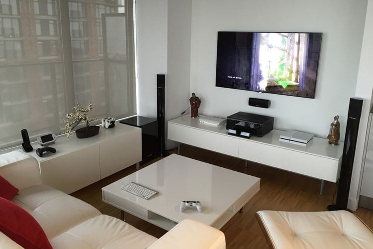 Minimalist Gamer Room Decor Ideas