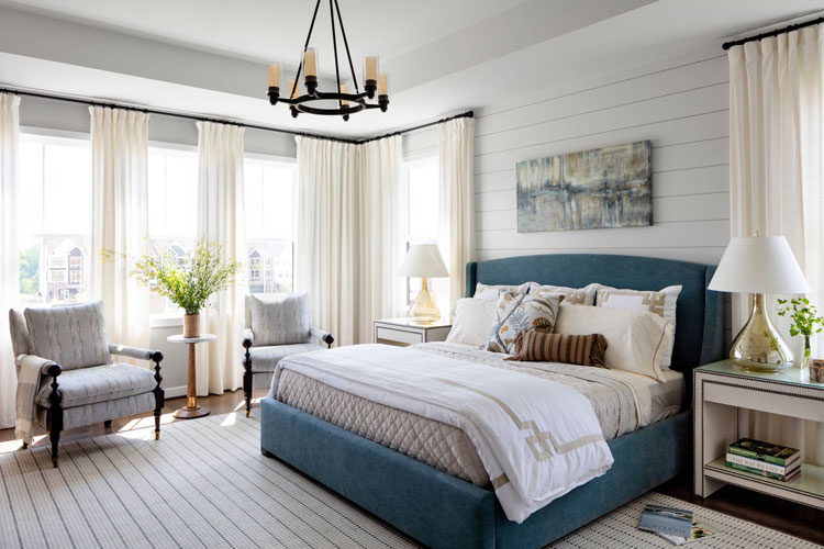 modern-farmhouse-bedroom-decorating-ideas Modern Farmhouse Bedroom Decorating Ideas