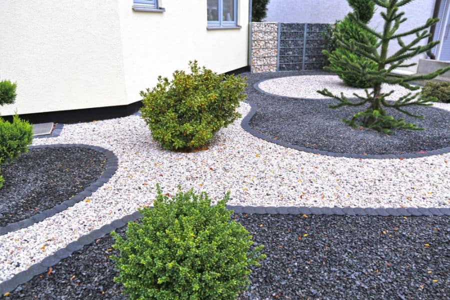 modern-zen-garden-ideas-6 zen garden with white and black stones small shrubs