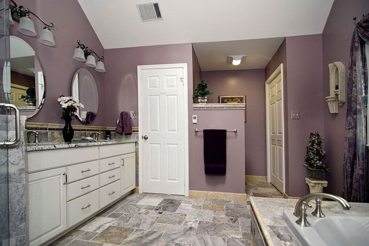 Neutral Colored Bathroom