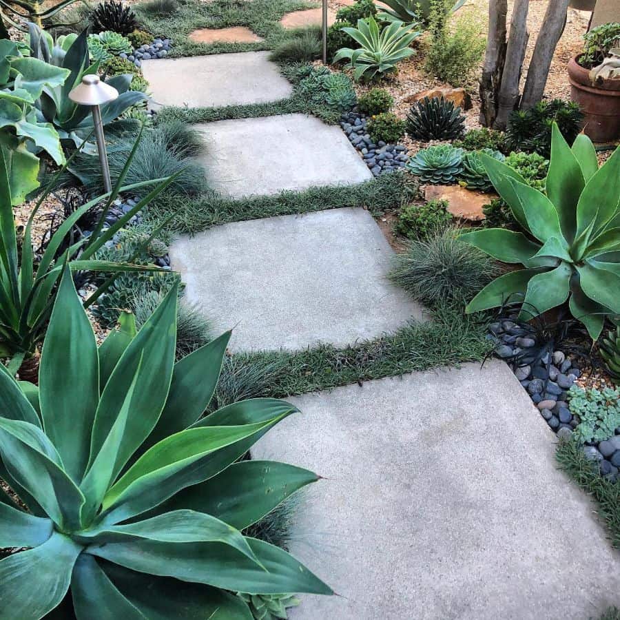 pathways-garden-decor-ideas-mikepyledesign gray stone paver garden pathway succulents