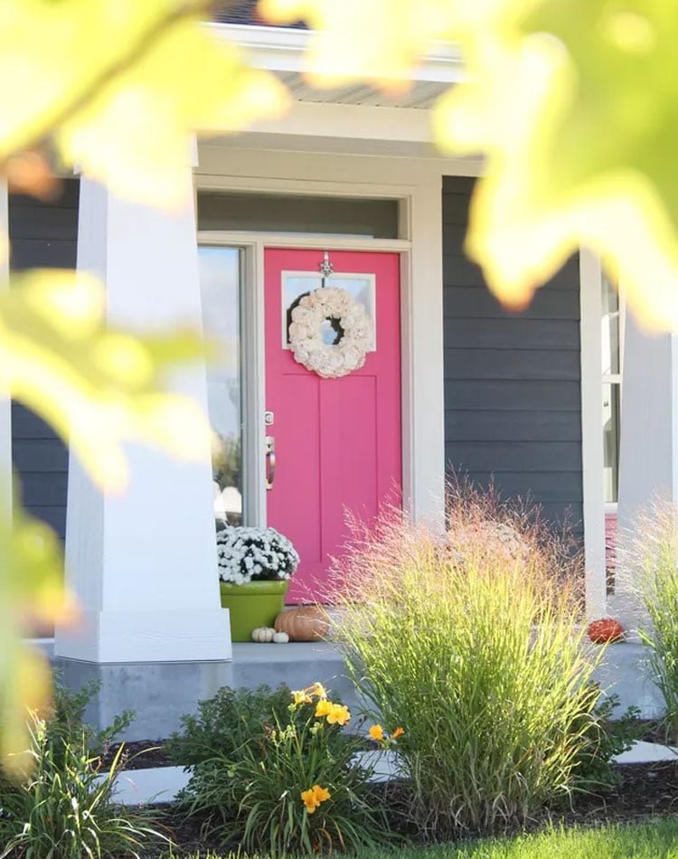 pink-fuchsia-front-door-for-gray-house Pink Fuchsia Front Door For Gray House