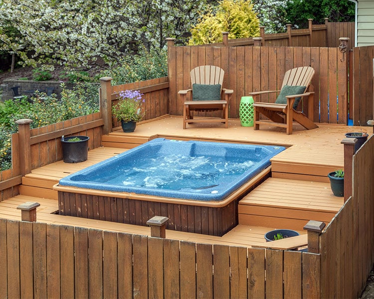 Simple Hot Tub Privacy Design