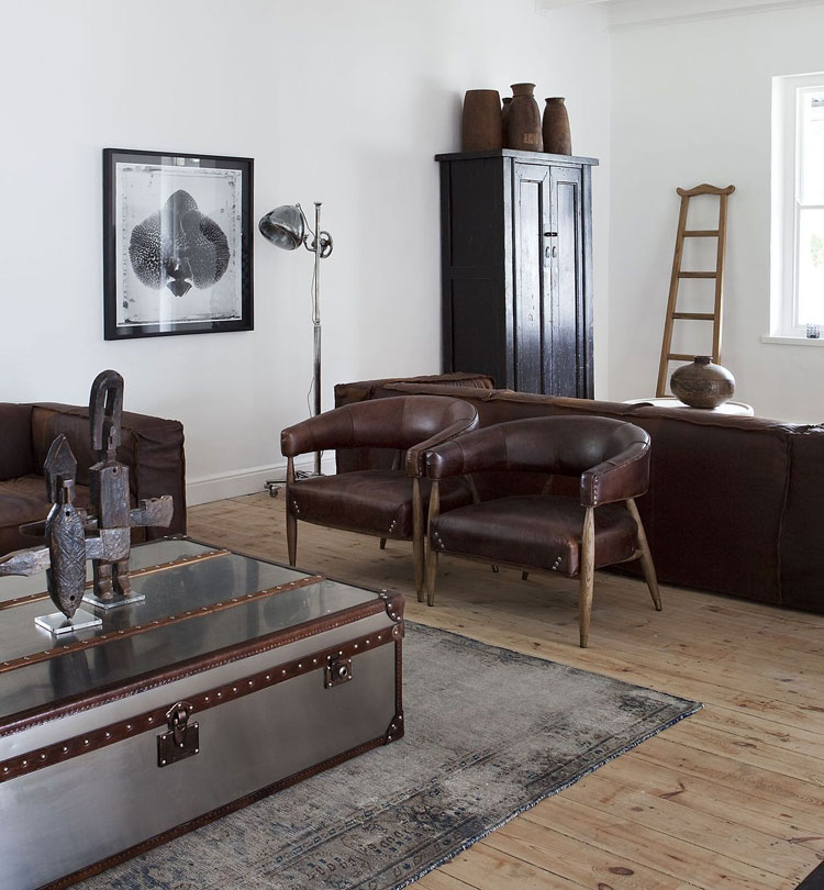 Simple Men's Living Room